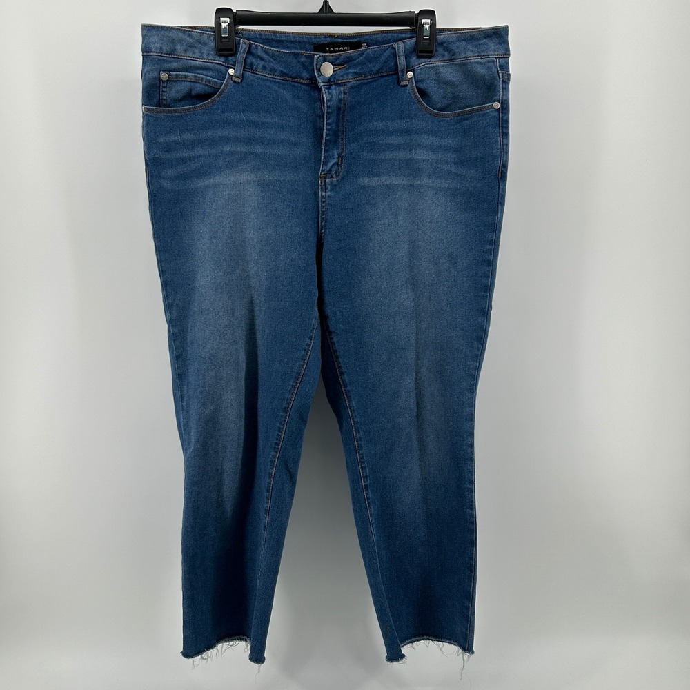 Tahari Olivia Mid-Rise Slim Straight Denim Jeans Blue Fade Raw Hem Plus Size 18W